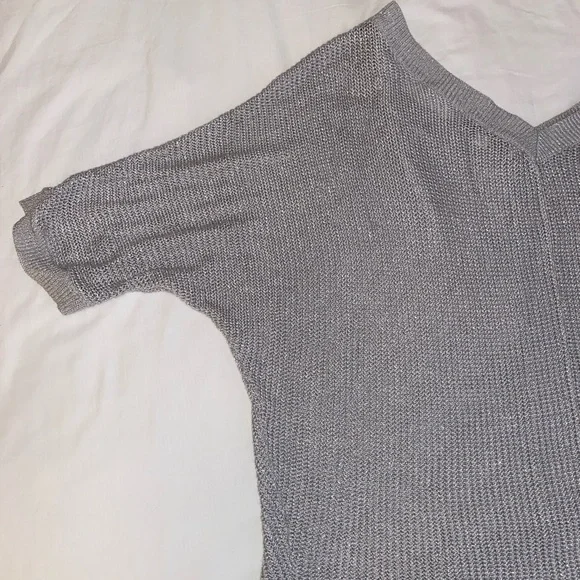 Silver blouse - Picture 3 of 5